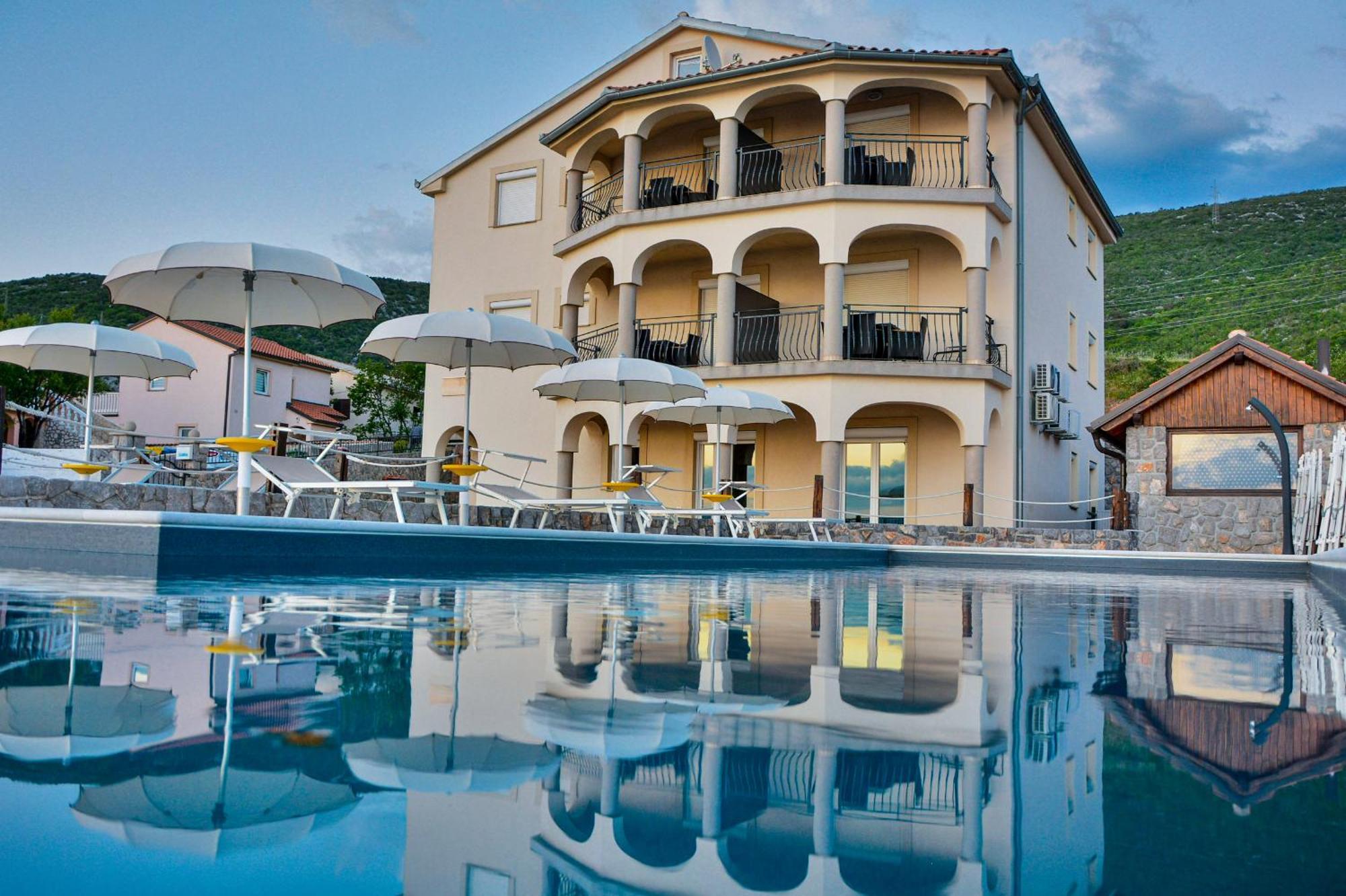 Sea View Apartment Sveti Juraj Exterior photo